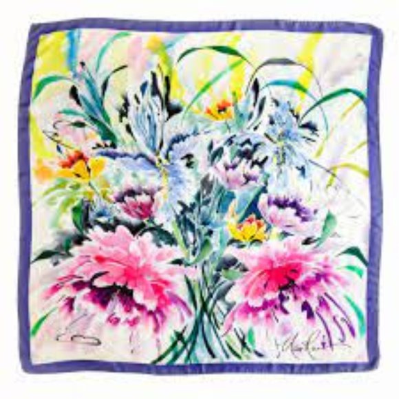 Beautiful NAN RAE 100% Silk Scarf - Picture 2 of 3